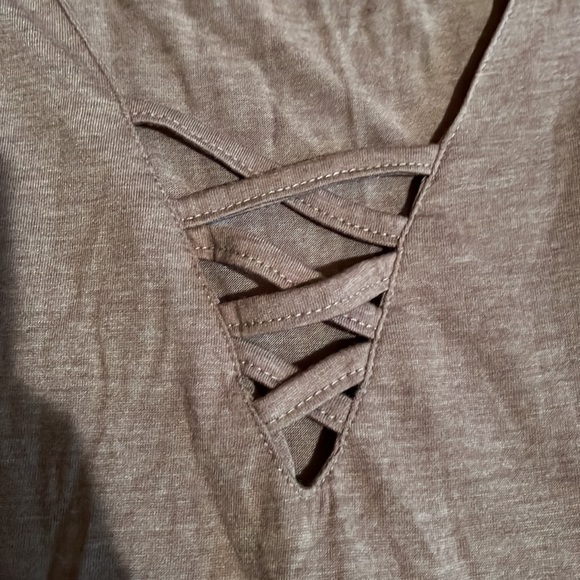 Tank top 🤎 - Picture 2 of 4